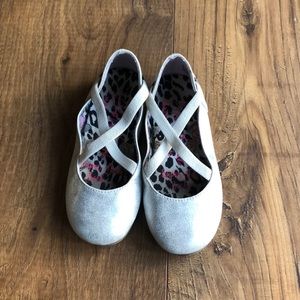 Size 9 Girls Blowfish ballet slip on shoes